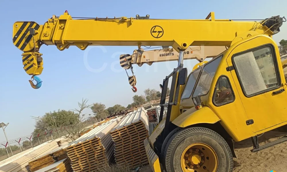 Escorts K10 Cranes